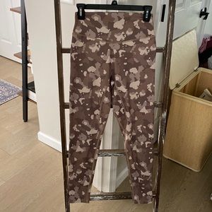 Balance Athletica Ascend Leggings